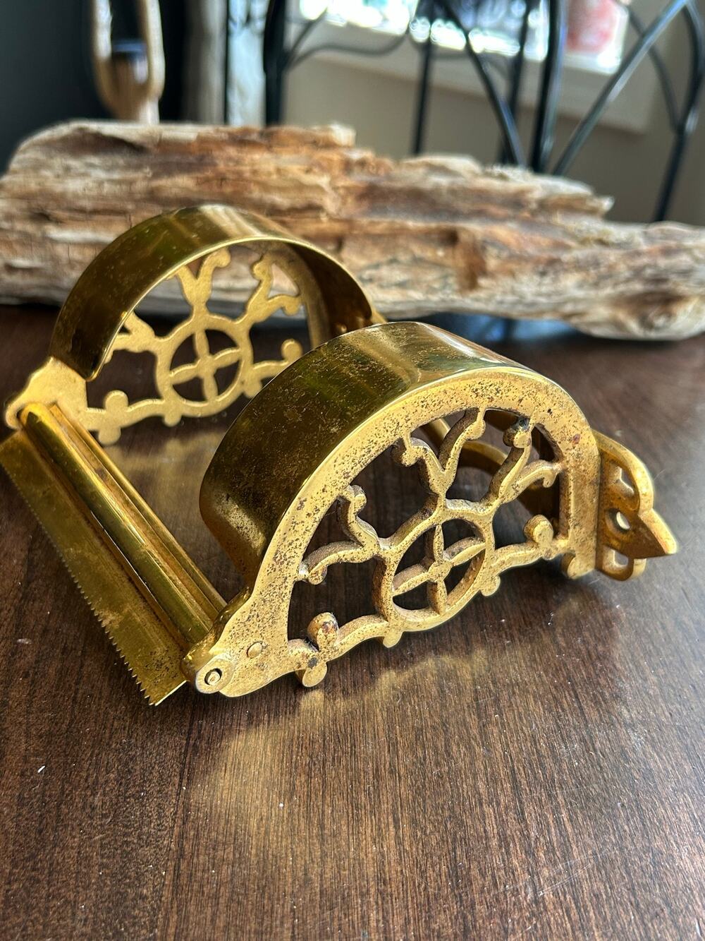 Antique Brass ornate toilet paper holder americana Hollywood regency